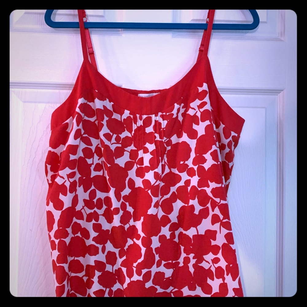 NY&Co Pink and White dressy tank top.